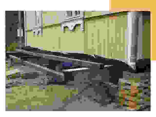 Сваи под старый дом в октябрьском